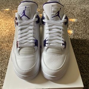 Jordan 4 Retro Metallic Purple